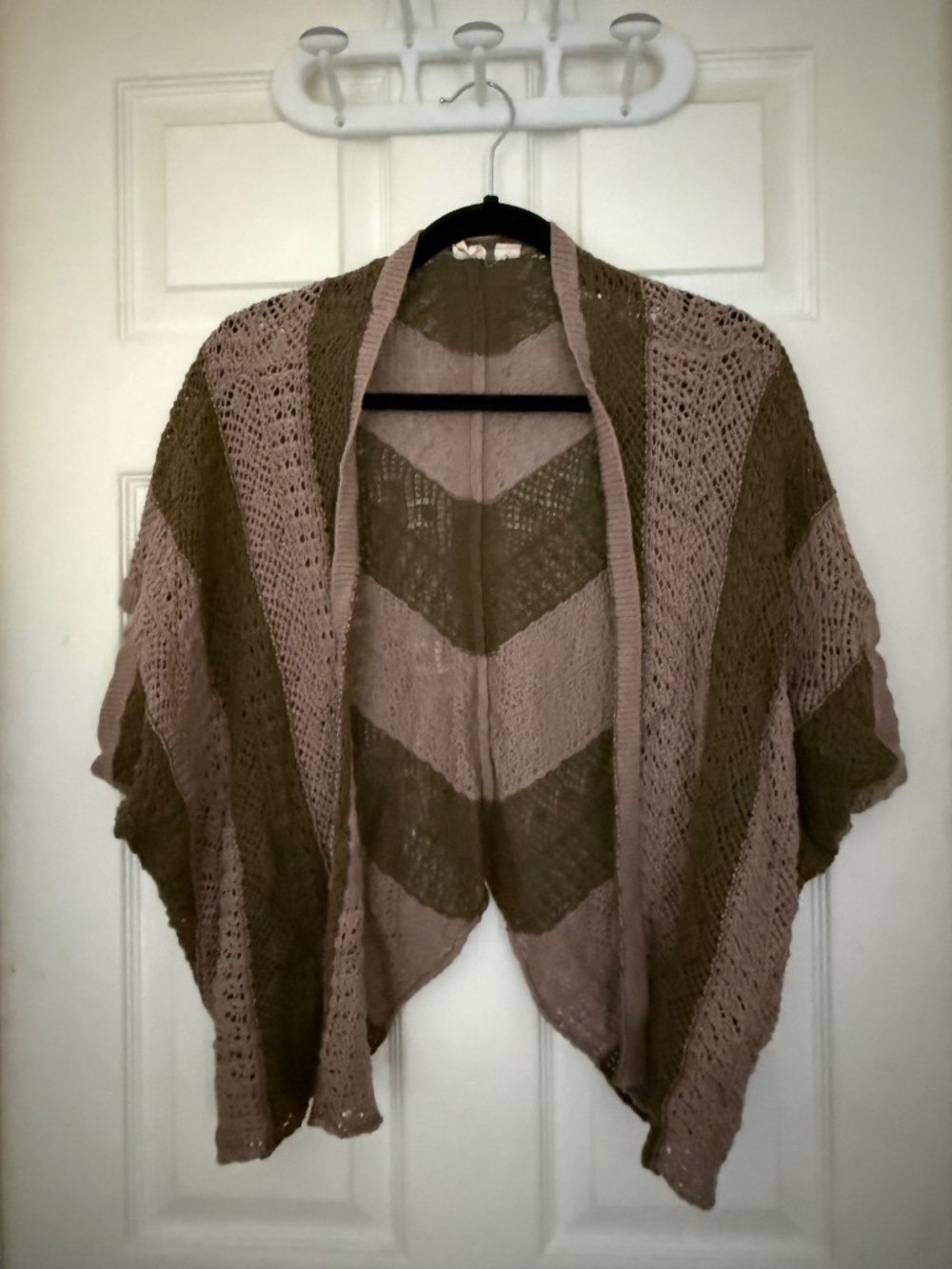 Roxy S/S Shrug Cardi - Size M